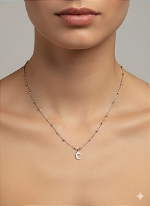 Colar inicial C corrente bolinha