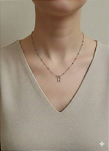 Colar inicial H corrente bolinha