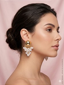 Brinco cascata pérolas