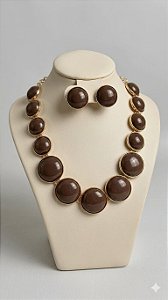 Conjunto colar e brinco café