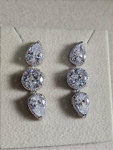 Brinco três marias cristal folheado prata