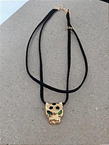 Colar duplo camurça preta pingente leopardo