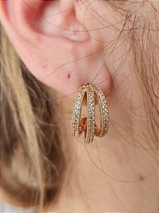 Argola Naty strass dourado