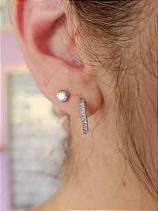 Dupla de brincos com strass prata