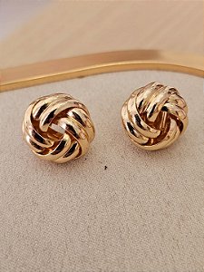Brinco enroscado dourado