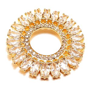 Pingente mandala cravejada de micro zircônias