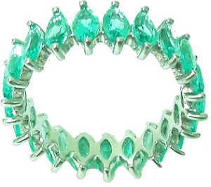 Aliança navete cravejado com zircônia