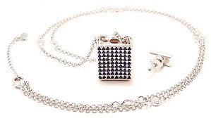 Colar perfumeiro chanel