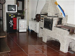 Sobrado 3 dormitórios e edícula - Jd. Indústrias