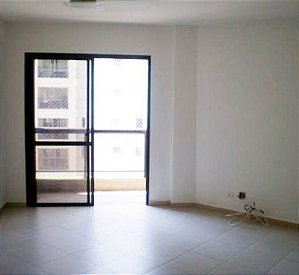 Apartamento c/ sacada - Jd. Aquárius