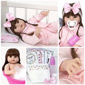 Boneca Bebê Reborn Princesa Larinha Loira Roupa Creme 53cm - Chic Outlet -  Economize com estilo!