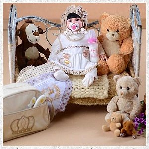 Boneca Bebê Reborn Princesa Larinha 53cm com 20 acessórios