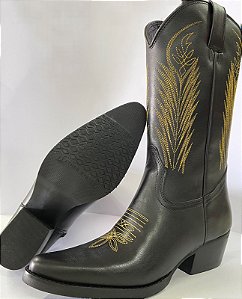 BOTA FEMININA BORDADA BICO FINO-MARCA MEXICANA