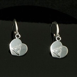 Brinco Coração Meia Argola