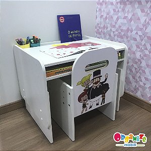 Mini office - Mesa tampo 63 cm branco + Cadeira de regulagem com tema. Tema pode ser alterado.