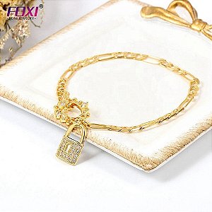 Pulseira Bracelete Dourada Cadeado Pedra Zircônia Grossa