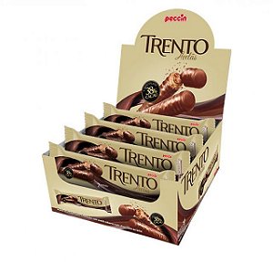 Wafer de Chocolate Trento Avelã - caixa com 16 Un de 32 gramas - Peccin