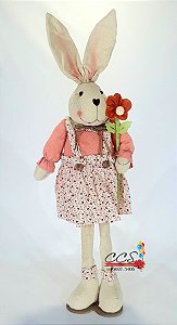 Coelha em Pé com Vestido Floral Segurando Flor - Coleção Papaya 80cm - Ref 1826822 Páscoa Cromus