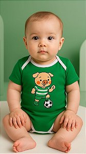 Body Torcedor Bebê Mêsversario Verde e Branco Infantil Porquinho Alegre Jogador