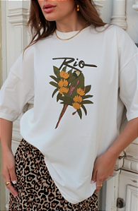 T-SHIRT OVERSIZED ESTAMPA LOCALIZADA RIO
