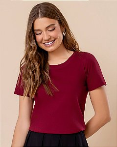 T-Shirt Gola Redonda - Vinho
