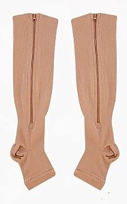 Um Par de Meias Com Ziper Para Alivio de Dores Varizes Tromboses inchaços , Calcular o Frete >