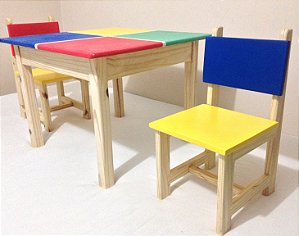 Mesa Infantil Montessori com Cadeiras Tuk Tuk