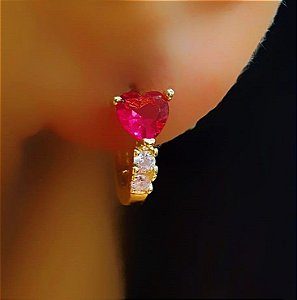 Brinco Mini Argola com Coração Zircônia Rubi e Cristal Banhado em Ouro18k 