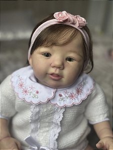 Bebê Reborn kit Abigail sorrindo