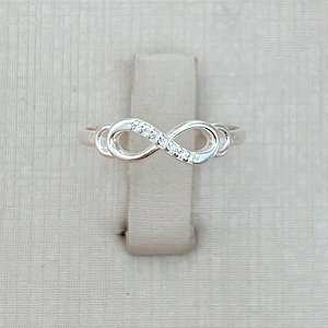 Anel infinito com zircônia Prata 925