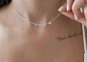 Colar letra pendurada Prata 925