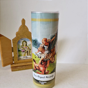 Vela São Miguel Arcanjo com proteção anti chamas