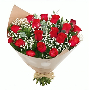 Buquê com 12 rosas vermelhas na embalagem Kraft