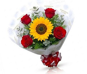 010 - Buquê com 4 rosas e 1 girassol