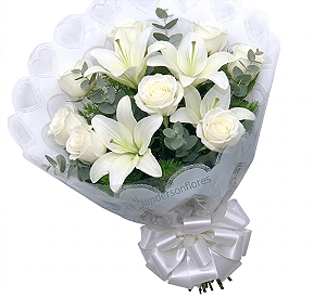 035 - Buquê com lirios e rosas