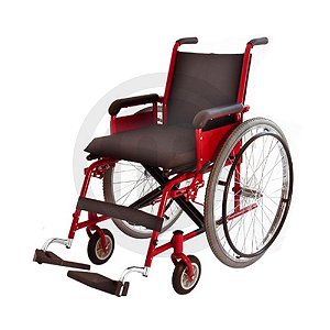 Cadeira de Rodas modelo geriatrico