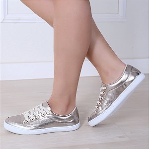 Tênis Feminino Prata Velha Casual Rasteiro em Couro Leve e Confortável