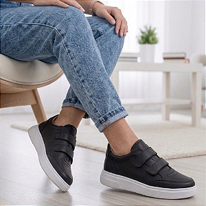 Tênis Feminino Preto Com Fecho Colante Calce Fácil