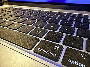Adesivos Transparentes P/ Proteção teclado Macbook M4 M5 Neo / Air / Pro 14 16 poligadas