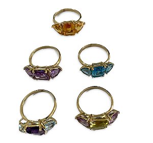 Anel Três Gemas Colorful em ouro 18k