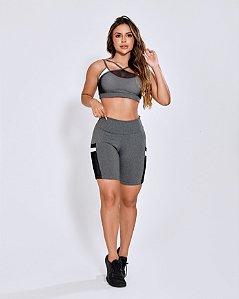 CONJUNTO TOP E BERMUDA COM BOLSO -CINZA BRANCO