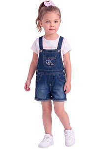 Conjunto Infantil Calvin Klein Jeans – Jardineira Jeans + Camiseta