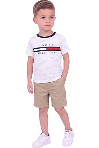 Conjunto Infantil Tommy Hilfiger Camiseta Branca e Bermuda Caqui