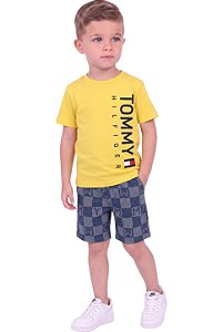 Conjunto Infantil Tommy Hilfiger Camiseta Amarela e Bermuda