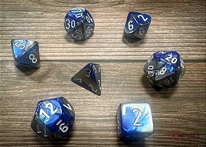 Gemini® Polyhedral Blue-Steel/white 7-Die Set - Importado