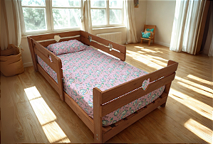 CAMA INFANTIL PADRÃO SOLTEIRO PENAFORT 88 X 188 X 20 DESENHO CORAÇÃO