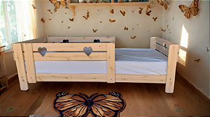 CAMA INFANTIL PADRÃO SOLTEIRO PENAFORT 88 X 188 X 20 DESENHO CORAÇÃO