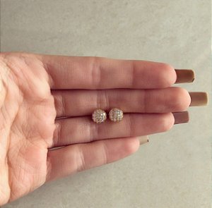 Brinco Bolinha Pequena Cravação de Mil Micro Zircônias Diamond Dourado 