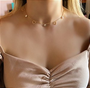 Chocker Corações Vazados e Cristais Diamond Dourado