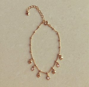 Pulseira Pingente de Corações e Zircônias Diamond Dourado